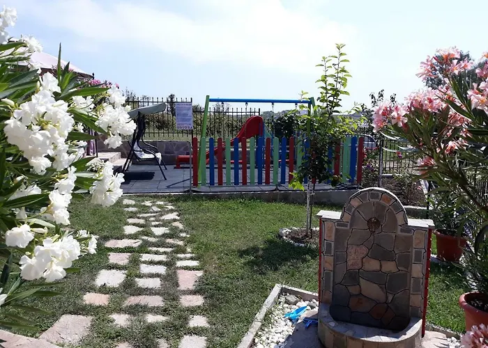 ла мер апартменти Апартхотел Царево