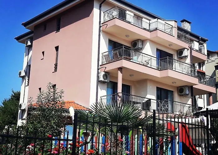 Апартхотел ла мер апартменти 4*